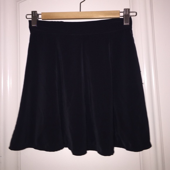 Black skirt
