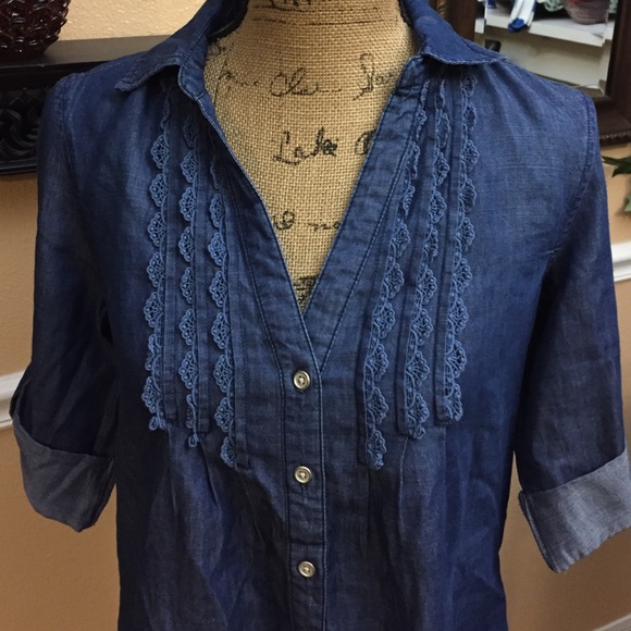 Jean button up - Picture 2 of 4