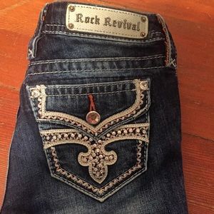 ROCK REVIVAL ESTHER MID-RISE BOOT STRETCH JEAN