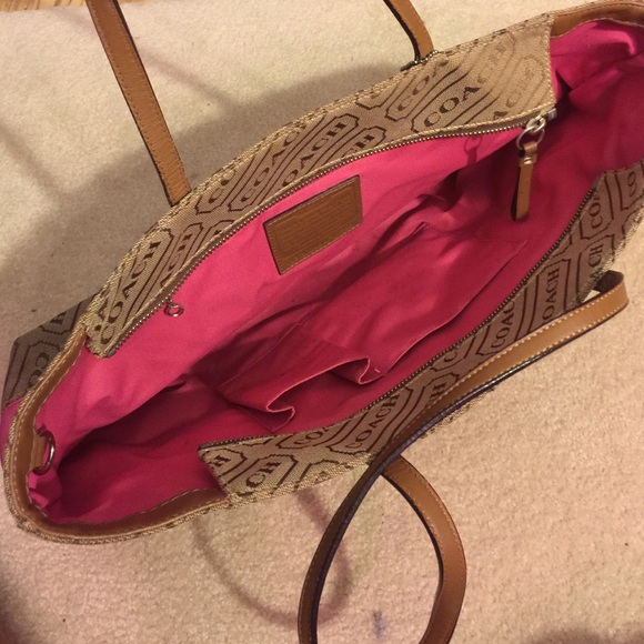 ❌SOLD❌ Coach purse - Picture 2 of 2