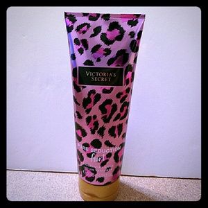 VS Pure Seduction Flirt Fragrance Lotion