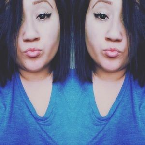 Meet your Posher, Maira