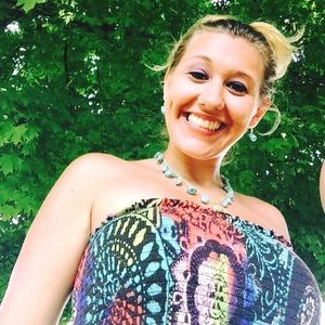 Meet your Posher, Lacey