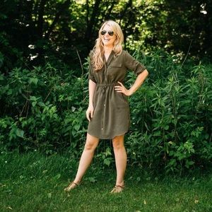 Meet your Posher, Courtney