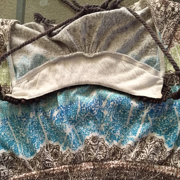 Beaded Halter Top~ Sz M - Picture 4 of 4