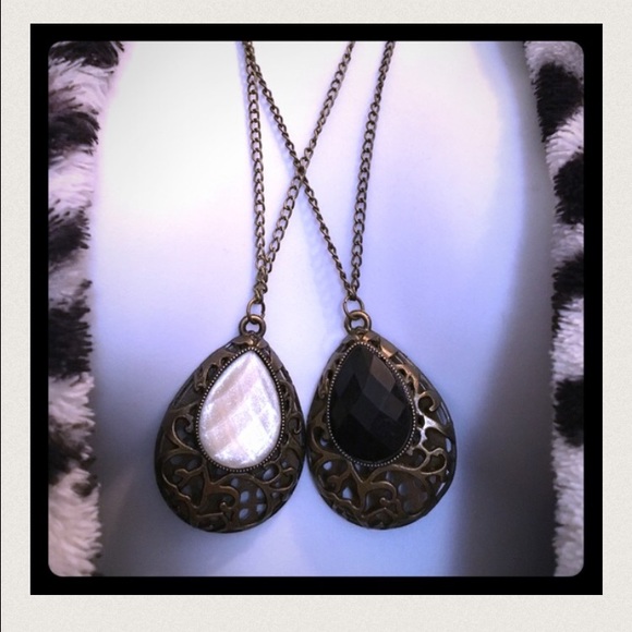 📦 water drop gemstone OPTION 2pc or 5pc necklace - Picture 3 of 4