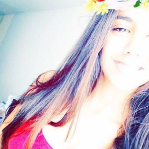 Meet your Posher, Marcela