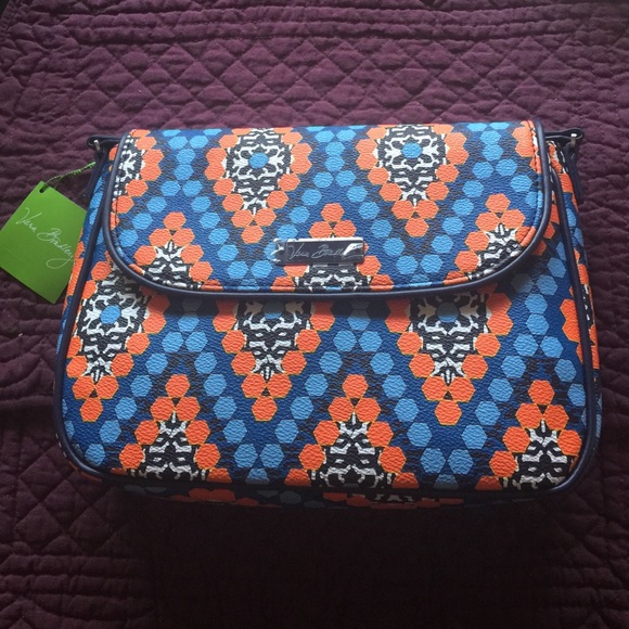 Vera Bradley Handbags - Vera Bradley Flap Crossbody NWT