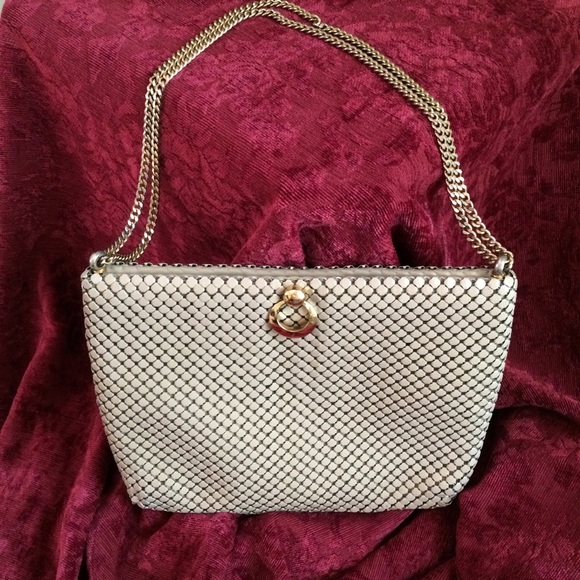 ✨SALE✨🗝Vintage🗝Whiting & Davis bag