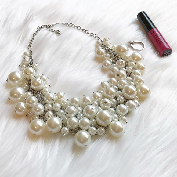 #Poshmark Pearl necklace NWT retail! - Picture 2 of 5