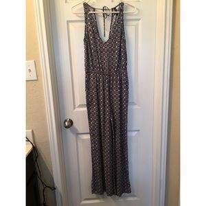H&M Wide Legged Jumpsuit sz 6
