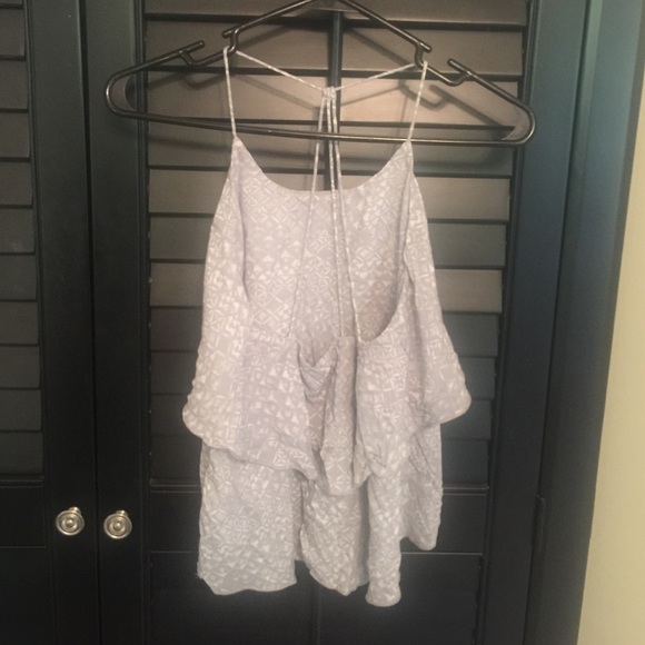 Size small Hollister tank. - Picture 2 of 2