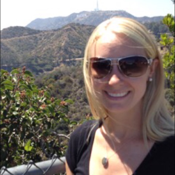 Meet your Posher, Dara - Picture 2 of 2