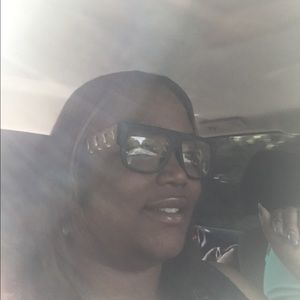 Meet your Posher, Kiara