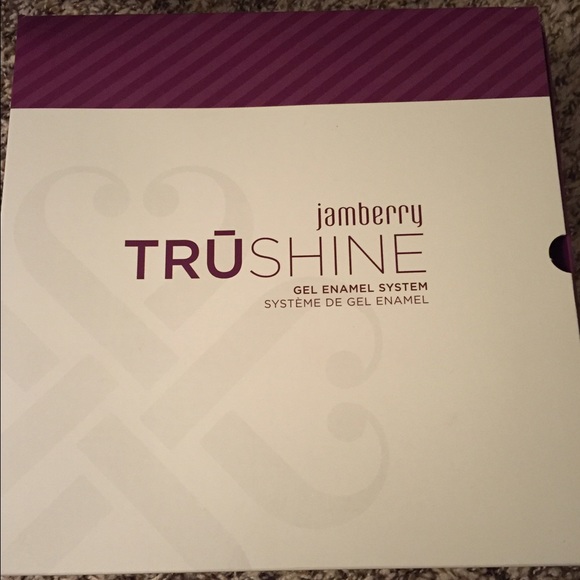 Jamberry Other - Jamberry Gel Kit!