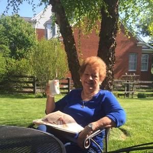 Meet your Posher, Marcia