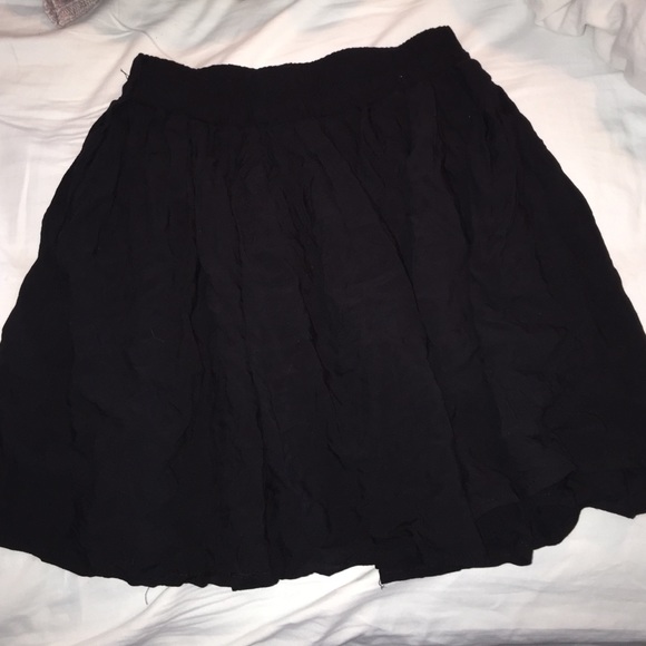 Black Aero Skater Skirt