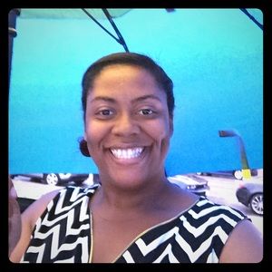 Meet your Posher, Stephanie