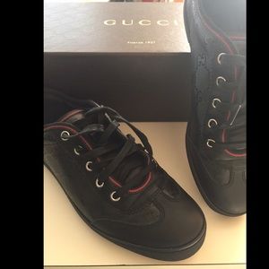 🎉AUTHENTIC Gucci Sneakers🎉
