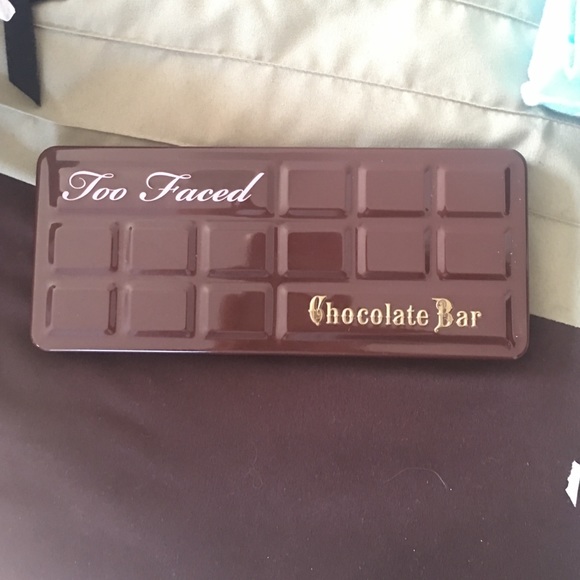Authentic too faced chocolate bar eyeshadow Pallet