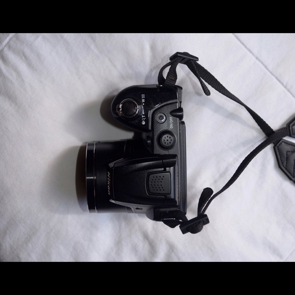Nikon Coolpix L310 - Picture 2 of 3