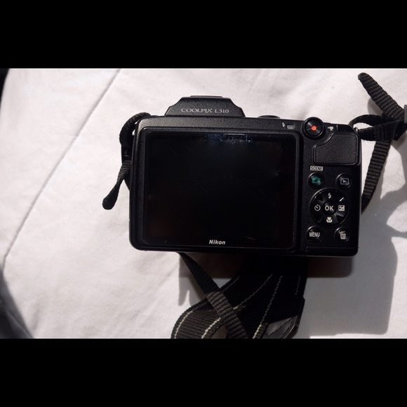 Nikon Coolpix L310 - Picture 3 of 3