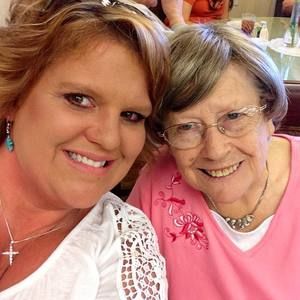 Meet your Posher, Jennifer