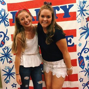 Meet your Posher, Alex