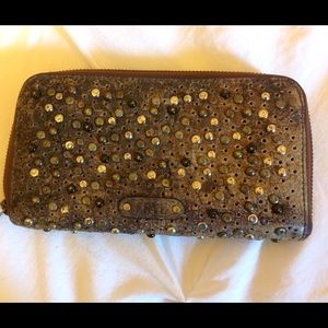 Frye wallet