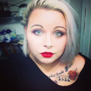Meet your Posher, Sarah