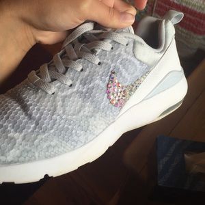 Nike Air Max siren print