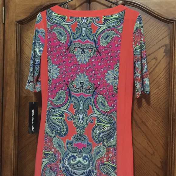 Dress - Picture 4 of 4