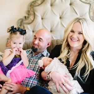 Meet your Posher, Jenee