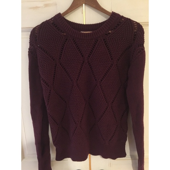 Boutique purple / maroon sweater