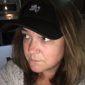 Meet your Posher, Joni