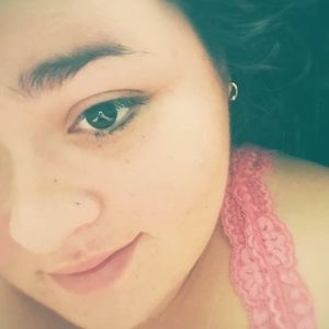 Meet your Posher, Asha