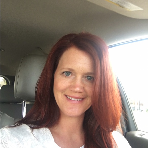 Meet your Posher, Shea