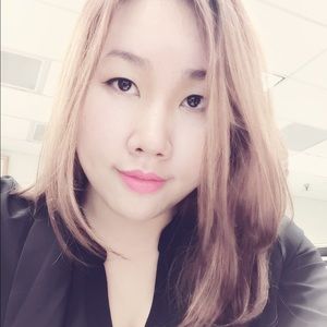 Meet your Posher, Stephanie