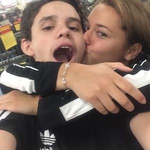 Meet your Posher, Hailey