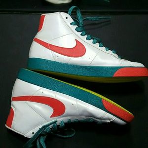 Rare vintage Nike hi tops