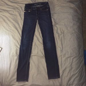 American Eagle blue skinny jeans