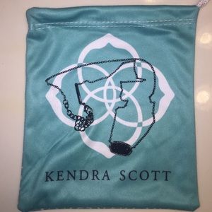 Kendra Scott necklace