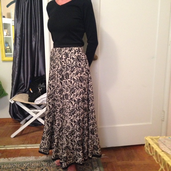 Ralph Lauren flowy skirt