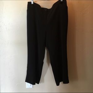 Black dressy crops!