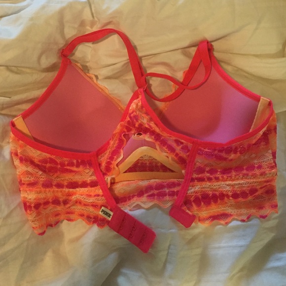 VS Pink Racerback Lace Bra - Picture 2 of 2