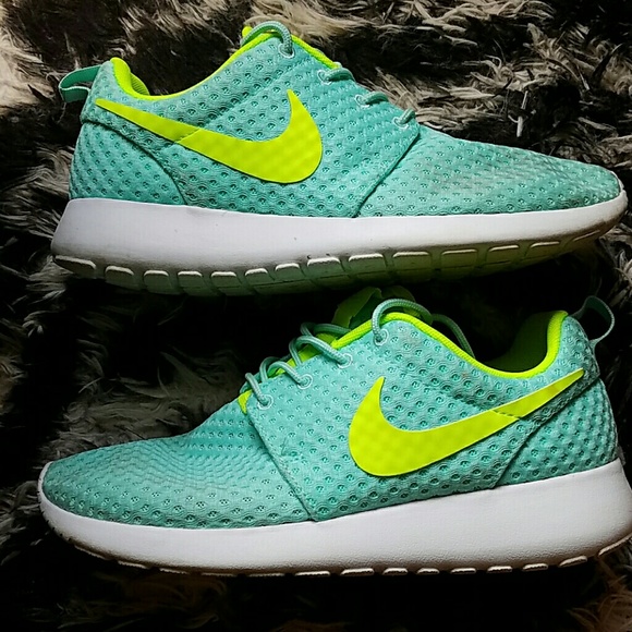 Nike Roshes