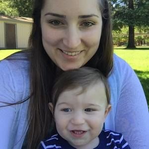 Meet your Posher, Andrea