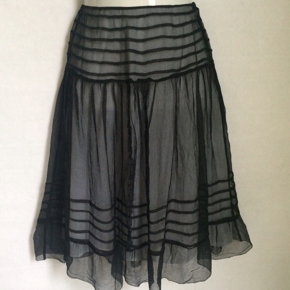 Sophia Michelle Dresses & Skirts - ✏️✂️🖍Sophia Michelle LA silk skirt