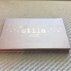 Stila in the light eye shadow palette