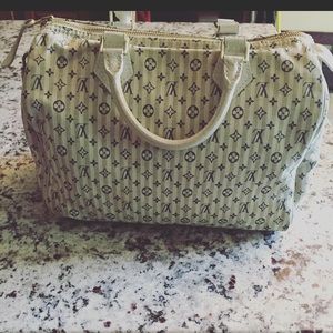 ***TAKING OFF SOON Authentic Louis Vuitton